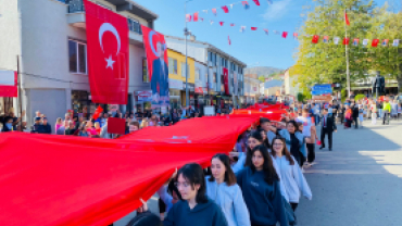 CUMHURİYETİMİZİN 100. YILI DEMİRKÖY’DE BÜYÜK BİR COŞKUYLA KUTLANDI